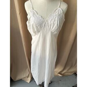 Vintage Lady Lynne Off White, Lace Trimmed, Long, Slip- M approximately